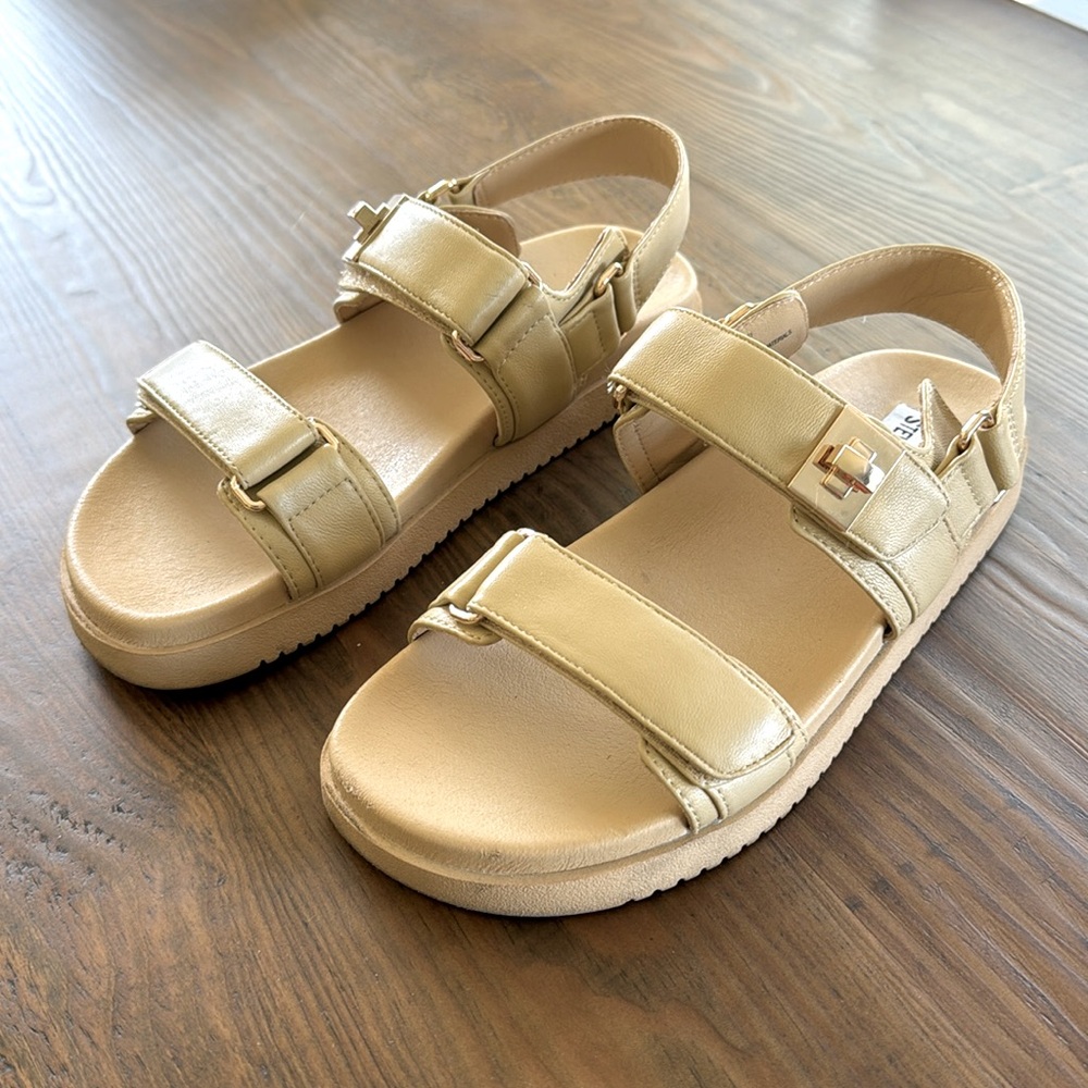 Steve Madden Mona Sandal